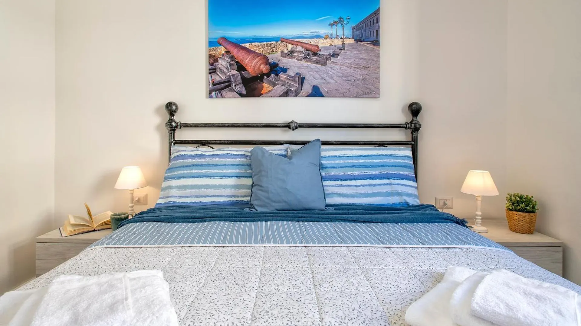 Pufferfish Apartment With Private Terrace 알게로 0*,  이탈리아