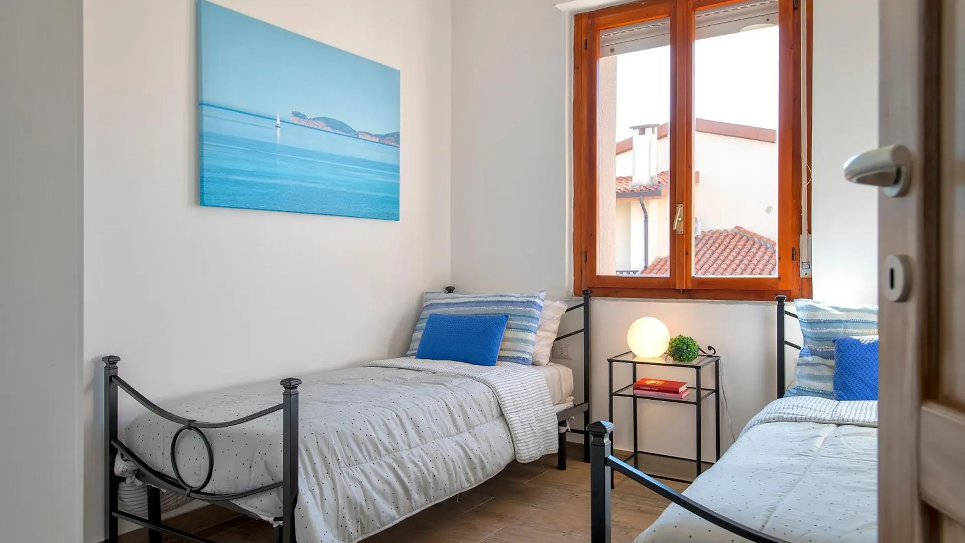 Pufferfish Apartment With Private Terrace 알게로